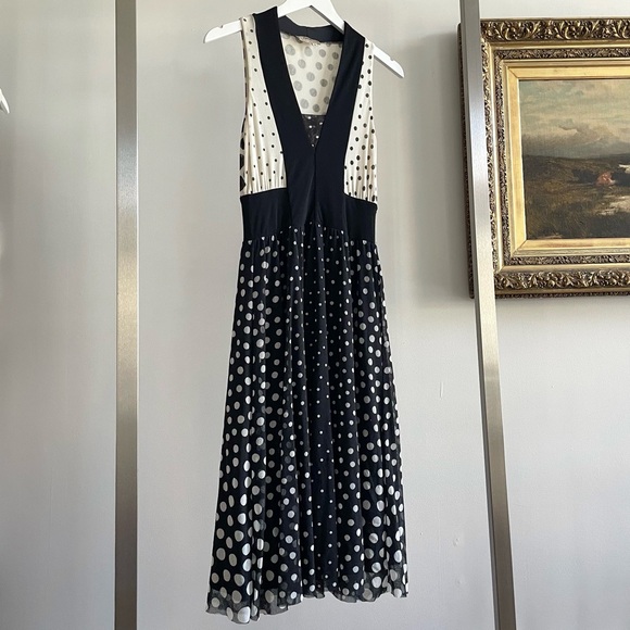 Fuzzi Italy Black & White Polka Dot Mesh Sleeveless Dress - Picture 2 of 6